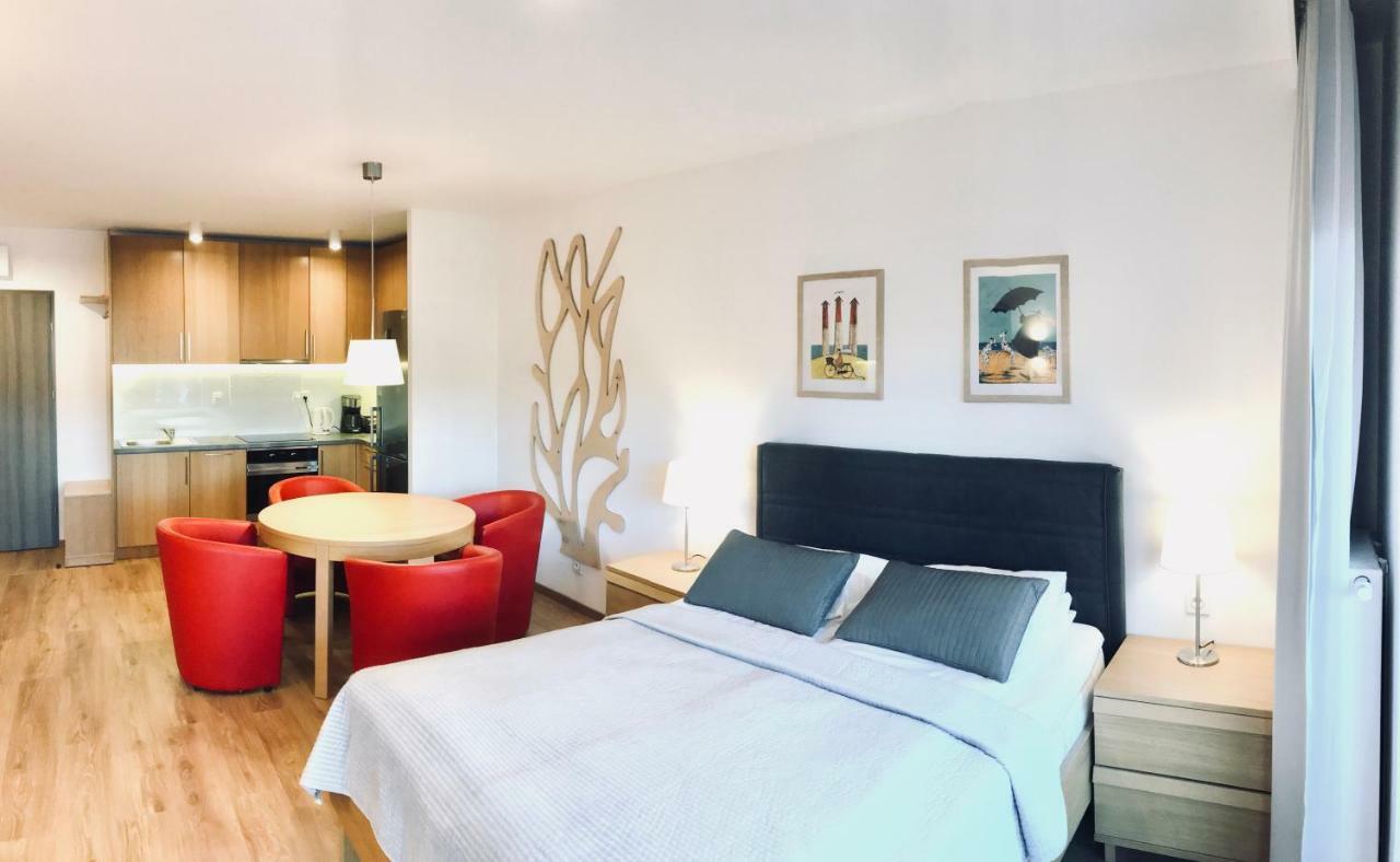Apartamenty Rodzinne Z Ogrodkiem بوغورزيلكا المظهر الخارجي الصورة