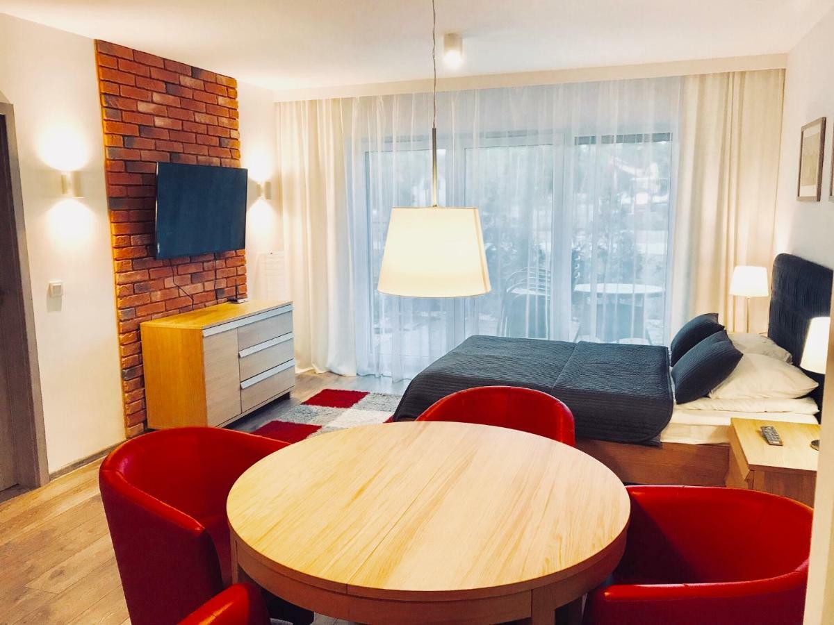 Apartamenty Rodzinne Z Ogrodkiem بوغورزيلكا المظهر الخارجي الصورة
